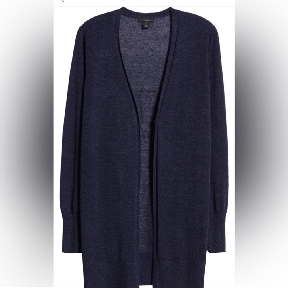 Side Slit Cardigan In Navy Peacoat
Size XS - Picture 9 of 14